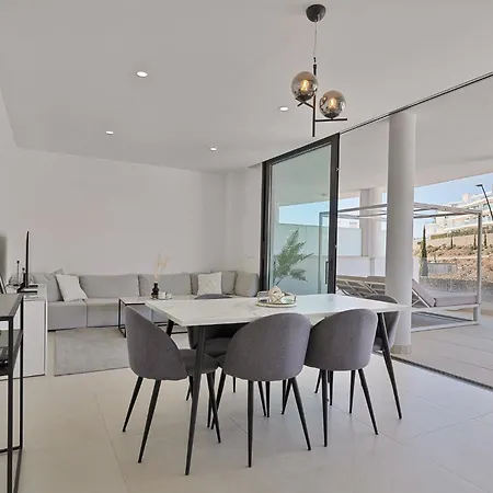 Scandinavian Modern *